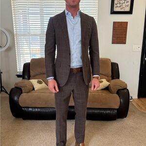 Suitsupply Brown Tailored Suit